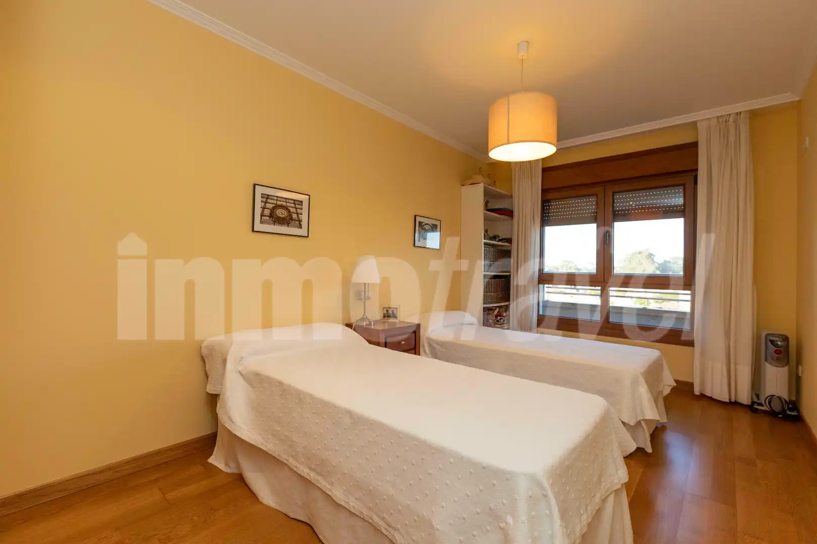 Habitación de Apartamento en venta en Sanxenxo con Parquet, Terraza y Trastero