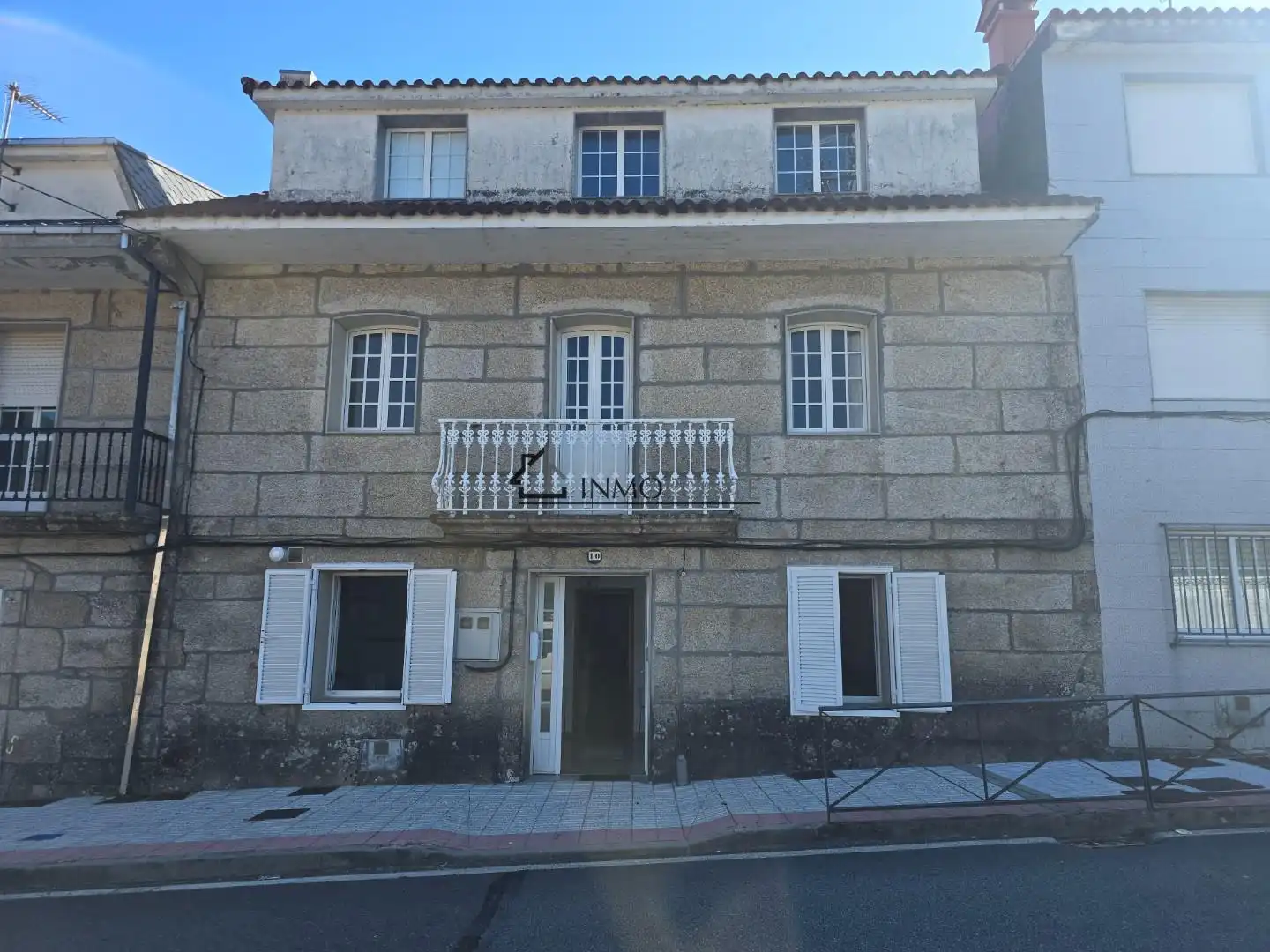 Vista exterior de Casa o xalet en venda en Cerdedo amb Jardí privat