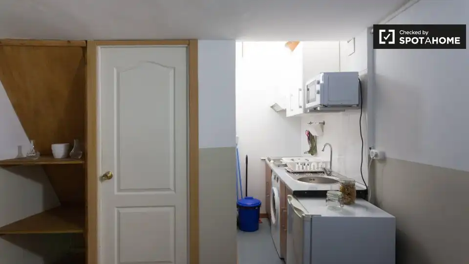 Flat to rent in Ciutat Vella, imagen 4