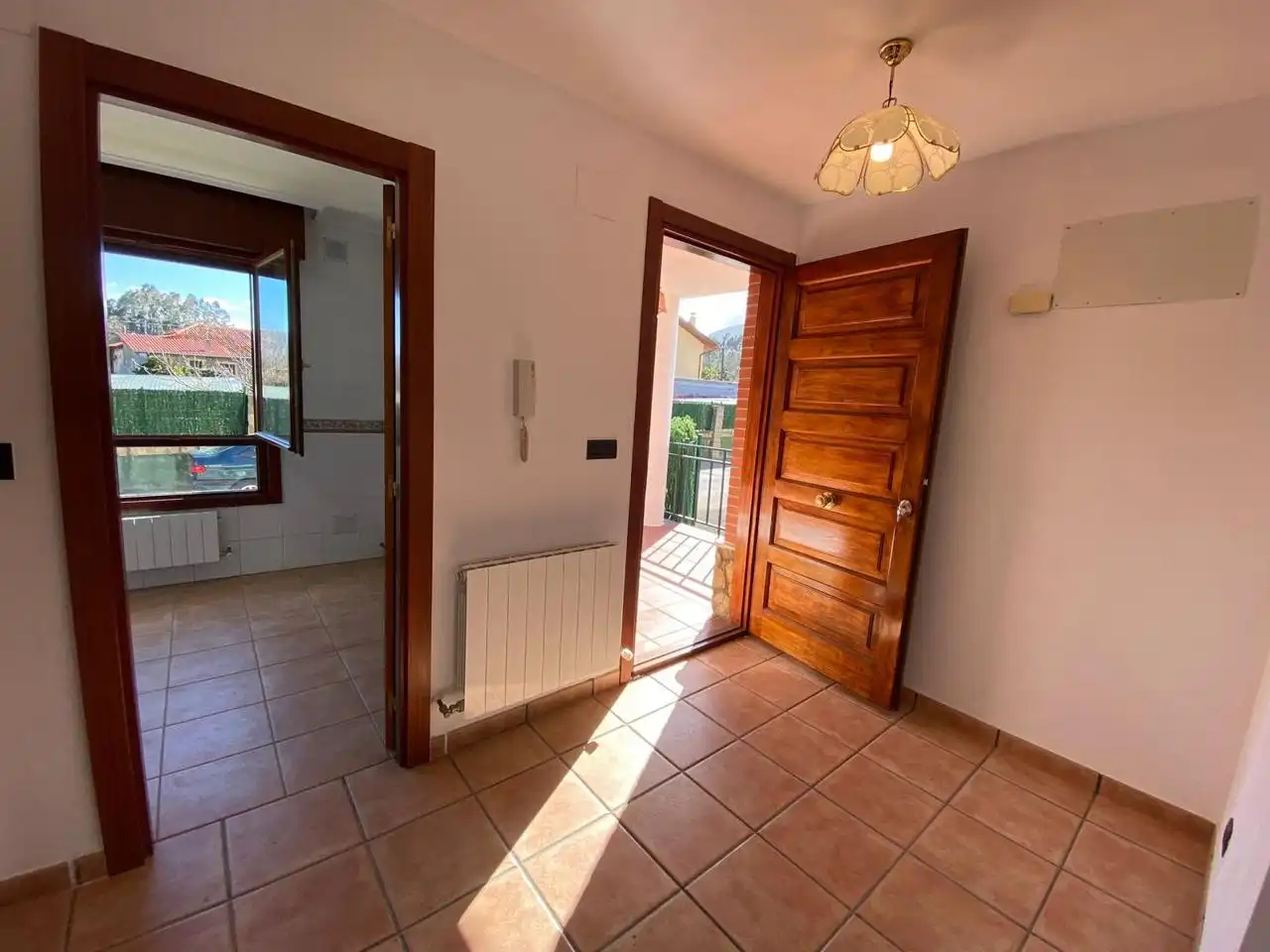 Casa adosada en venda en Castro-Urdiales amb Calefacció i Jardí privat