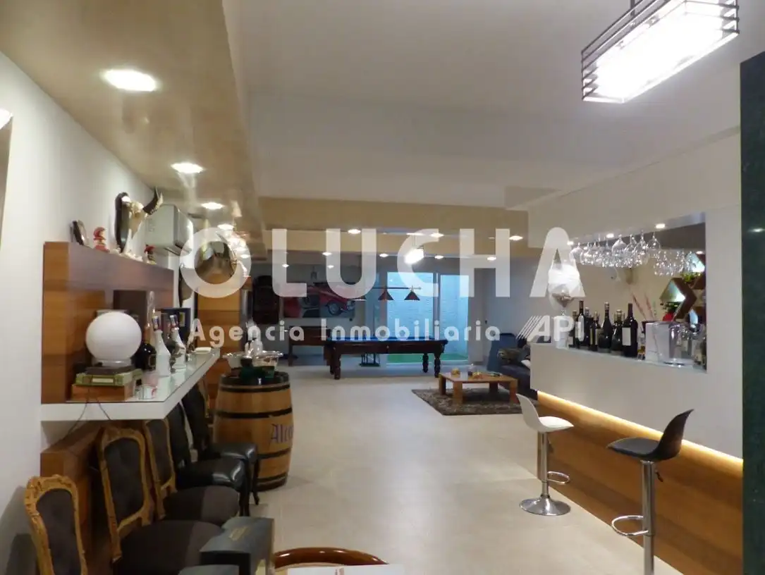 Casa en venta en Centro, 5 dormitorios., imatge 2