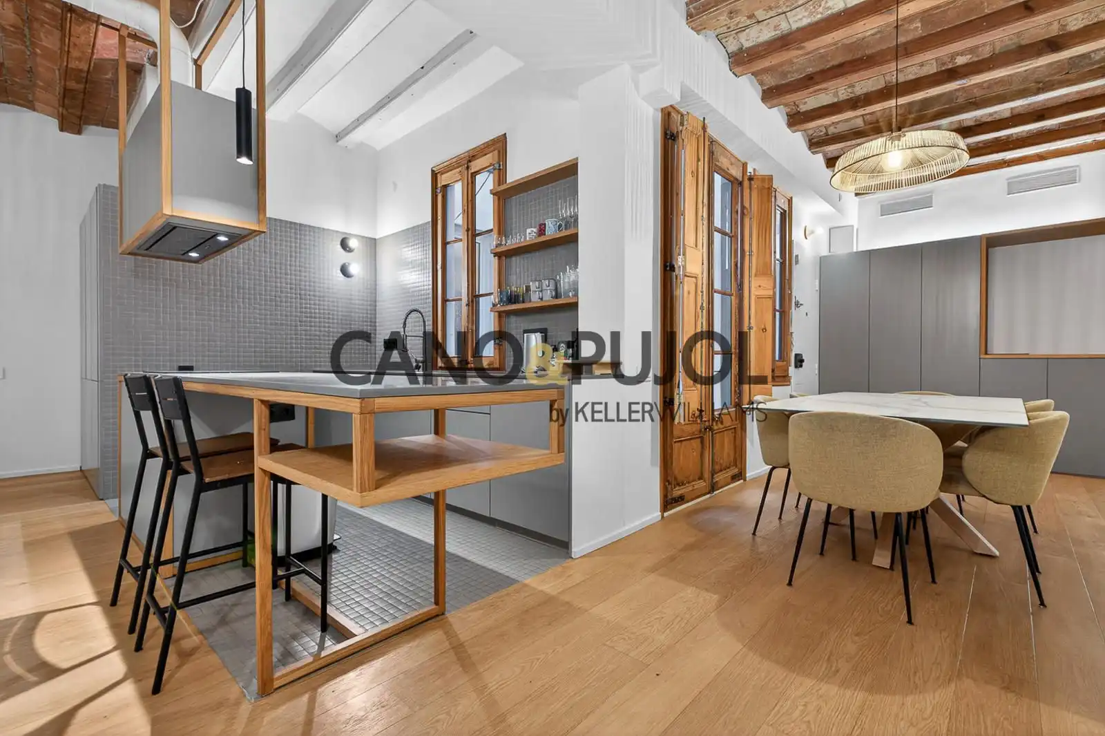 Flat for sale in DEL PI, Barri Gòtic