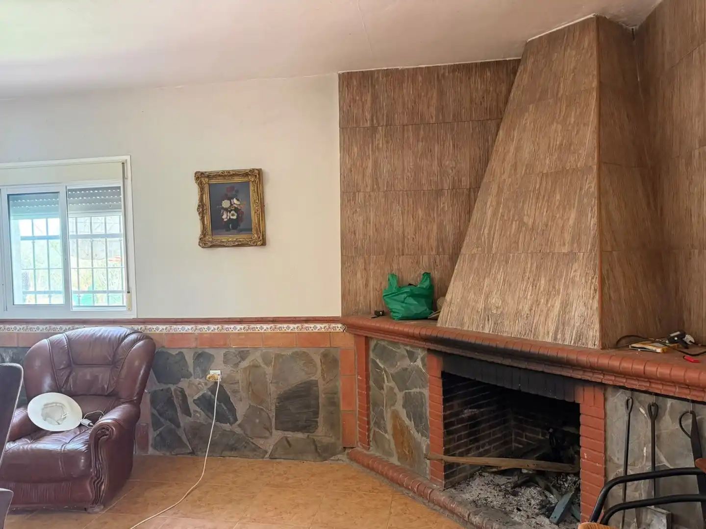 Country house zum Verkauf in Utrera mit Privatgarten, Terrasse und Schwimmbad