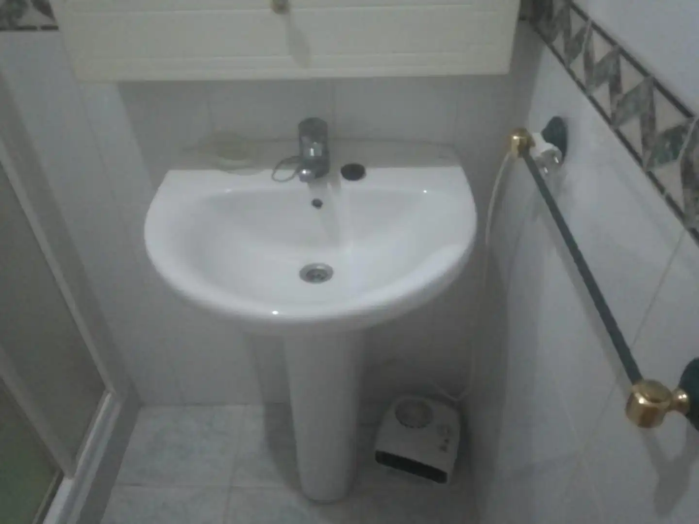 Bathroom of Flat for rent in Lucena  with Furnished