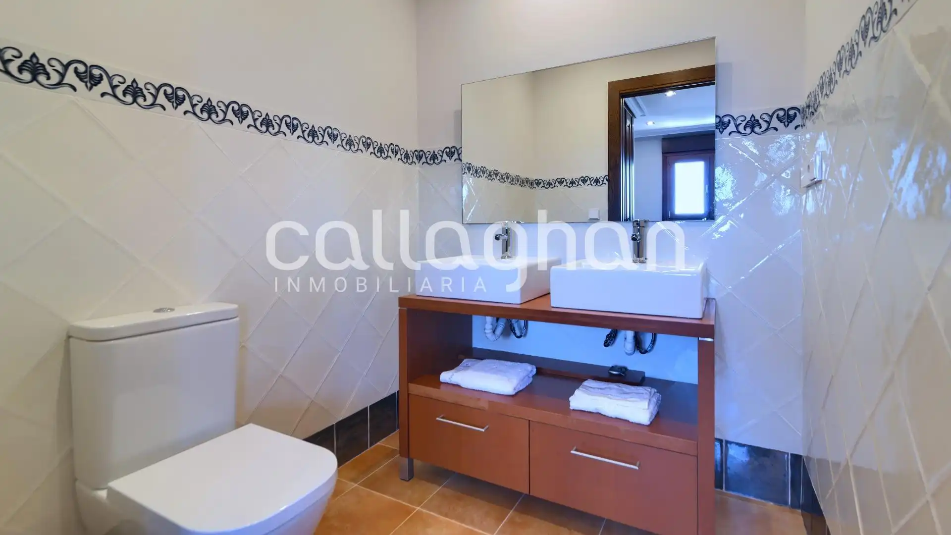 Bany de Casa o xalet en venda en Burriana / Borriana amb Aire condicionat, Calefacció i Jardí privat