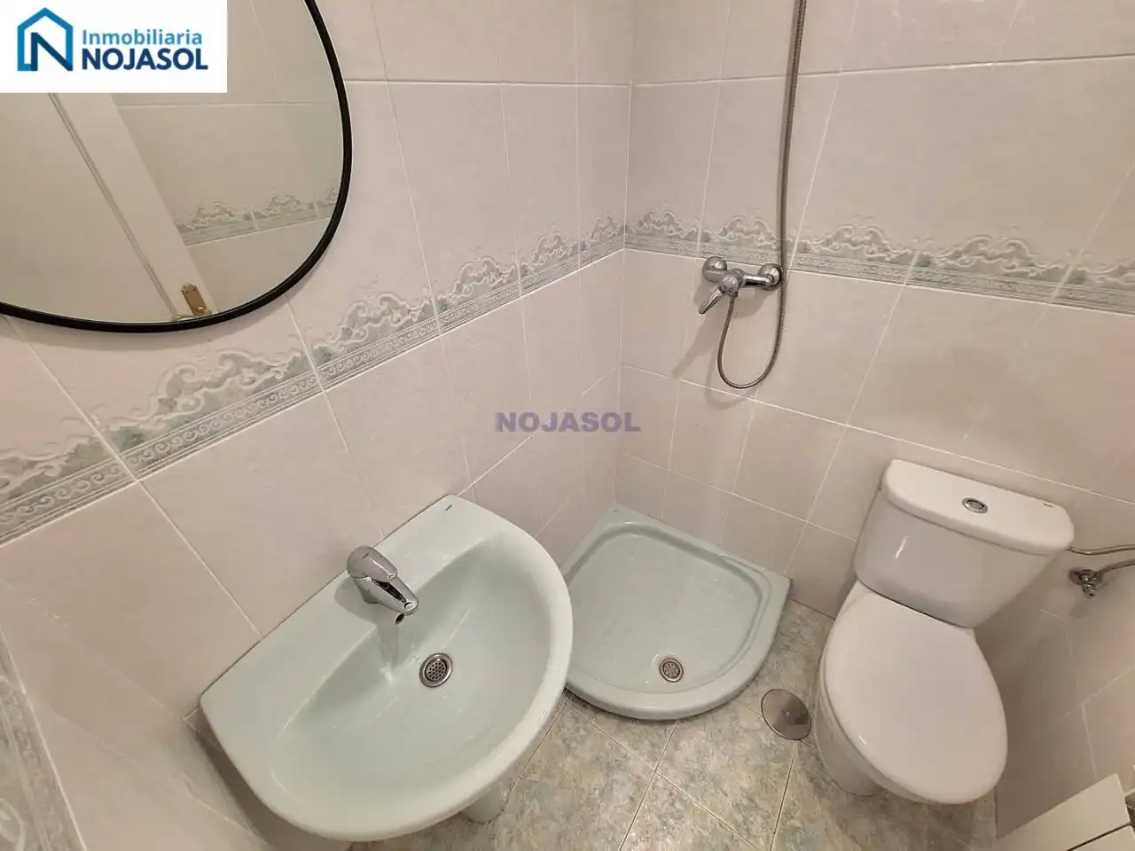 Badezimmer von Wohnungen zur Miete in Noja mit Heizung, Parkett und Terrasse
