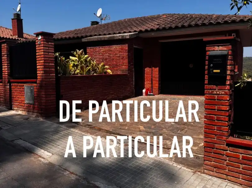 Maison avec piscine à vendre à Carrer Llobregat 0