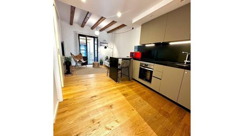 Photo 2 of Flat for rent in Calle Còdols, Barri Gòtic, Barcelona Capital