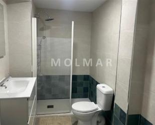 Bathroom of Flat for sale in  Valencia Capital  with Furnished and Alarm