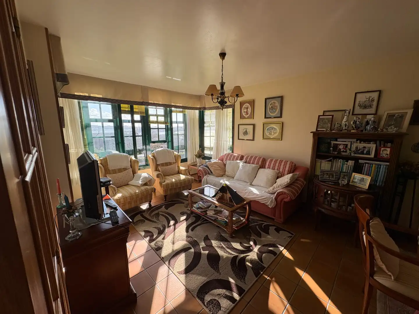 Sala de estar de Casa o chalet en venta en Narón con Calefacción, Jardín privado y Parquet