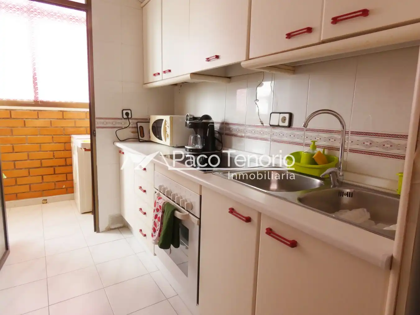 Cocina de Piso en venta en La Antilla con Terraza, Amueblado y Horno