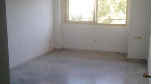 Foto 2 de Pis en venda a Calle Camilo José Cela, La Buhaira,  Sevilla Capital