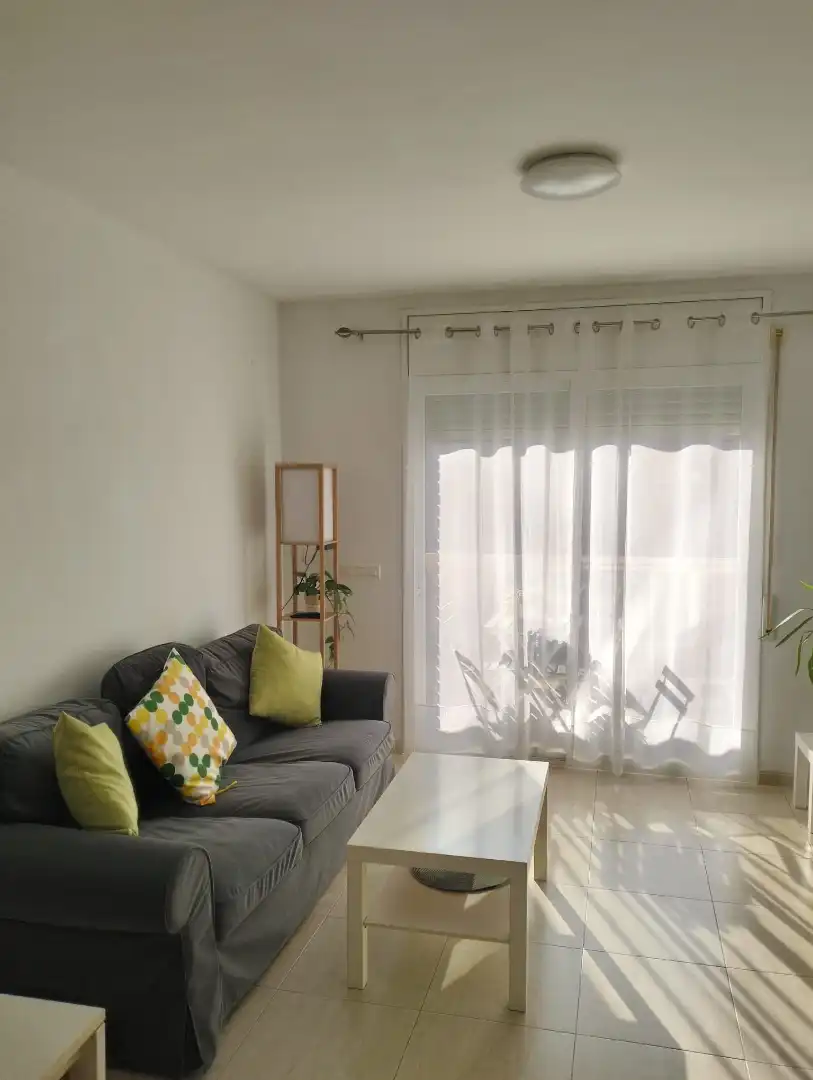 Sala d'estar de Pis de lloguer en Tarragona amb Moblat