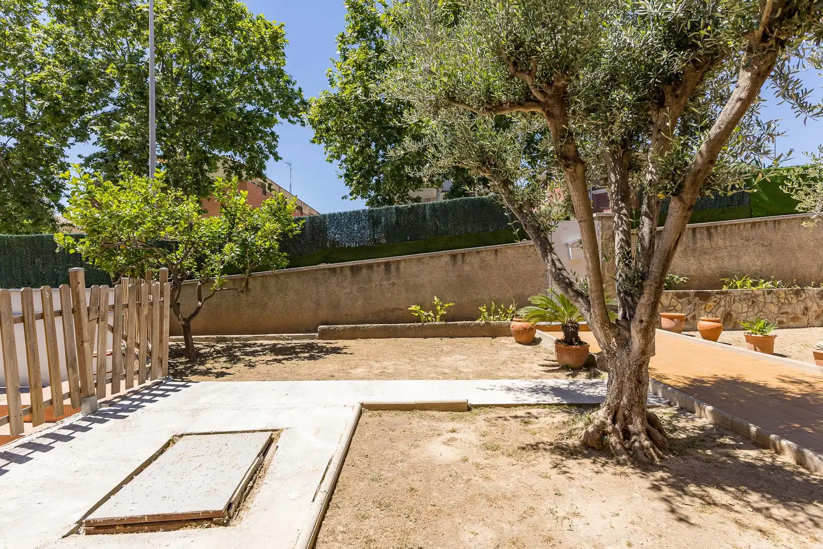 Jardí de Casa o xalet en venda en Viladecans amb Calefacció, Jardí privat i Terrassa