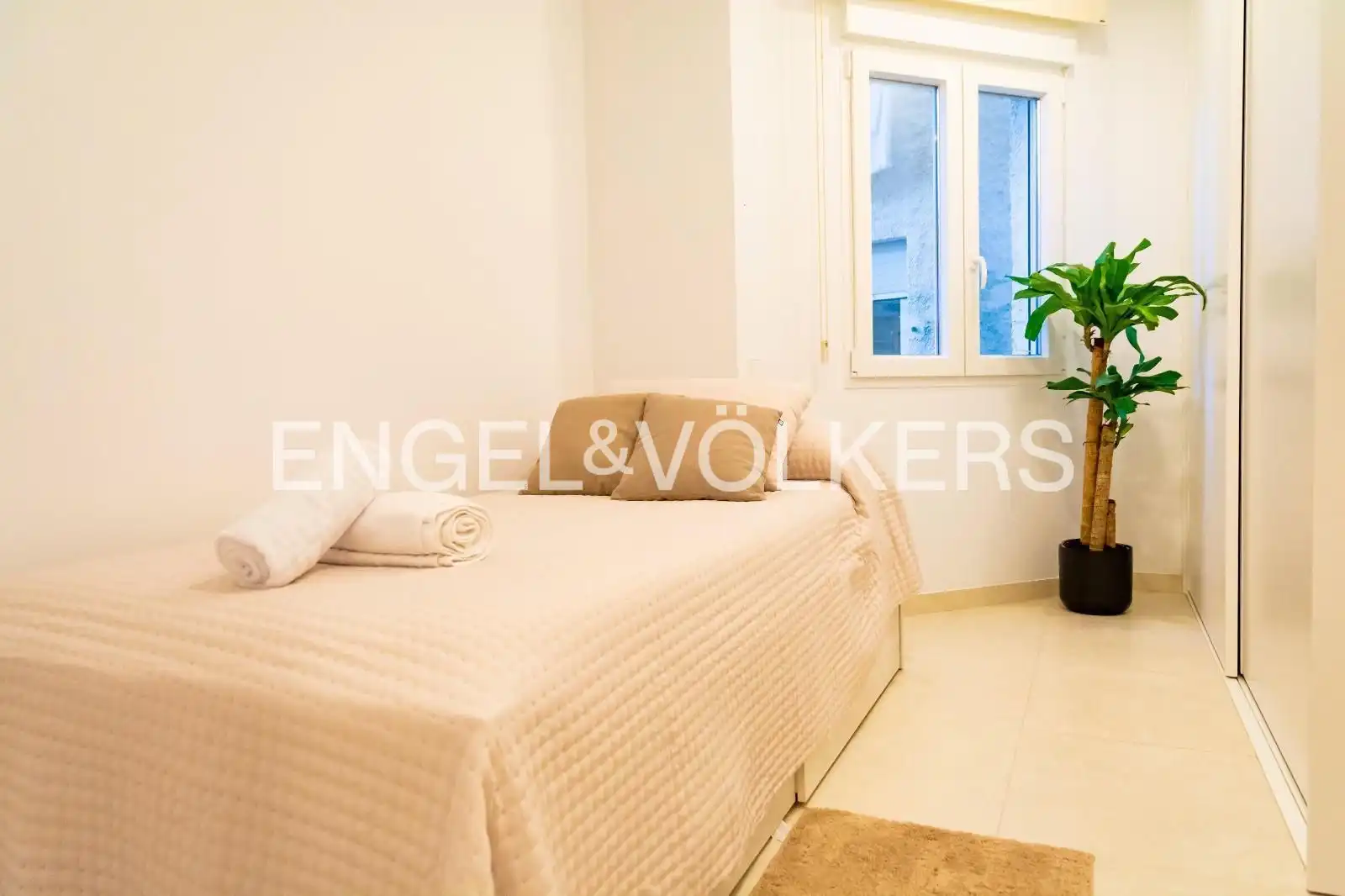 Bedroom of Apartments for rent in Dénia  with Air Conditioner, Heating and Terrace