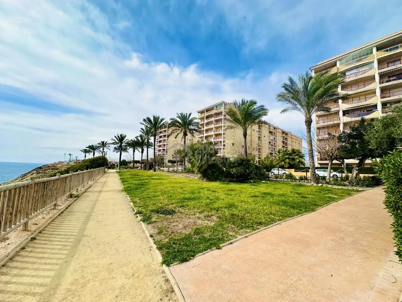 Wohnung zur Miete in Calle Baladre, Platja de Torres