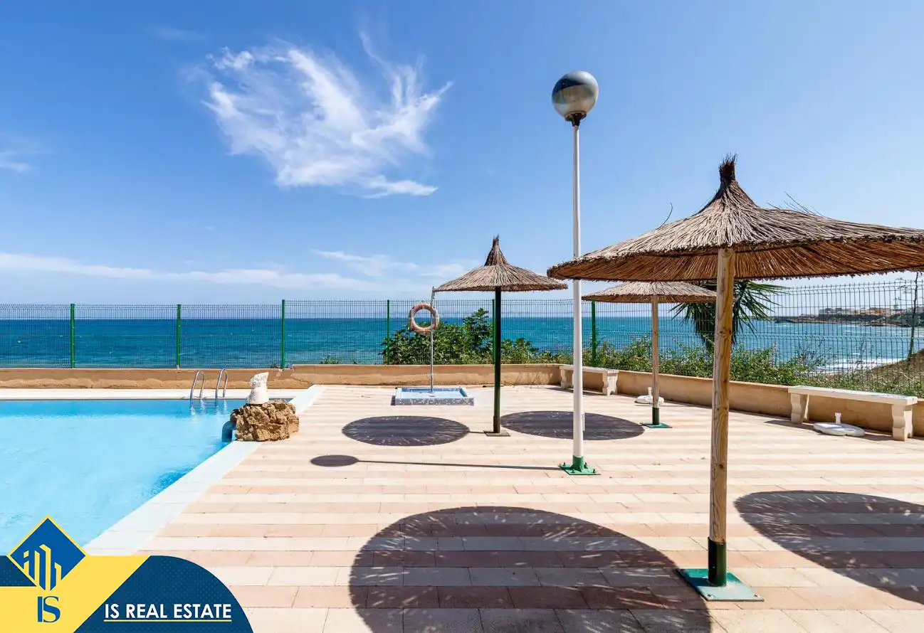 Apartamento con piscina en venta en Playa de los Locos, imagen 23