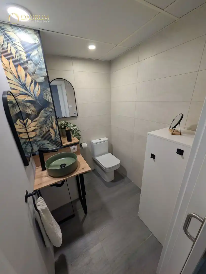 Baño de Piso en venta en Alicante / Alacant con Aire acondicionado, Calefacción y Terraza