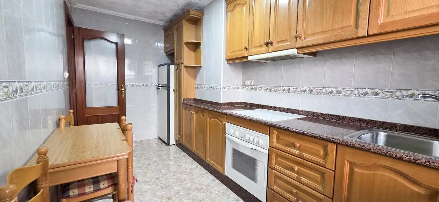 Piso de alquiler en Camí dels Magros - Casablanca
