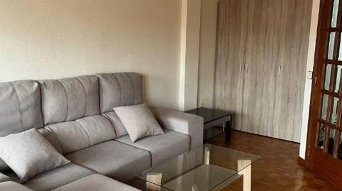 Foto 2 de Piso de alquiler en Barrocanes, Ourense Capital