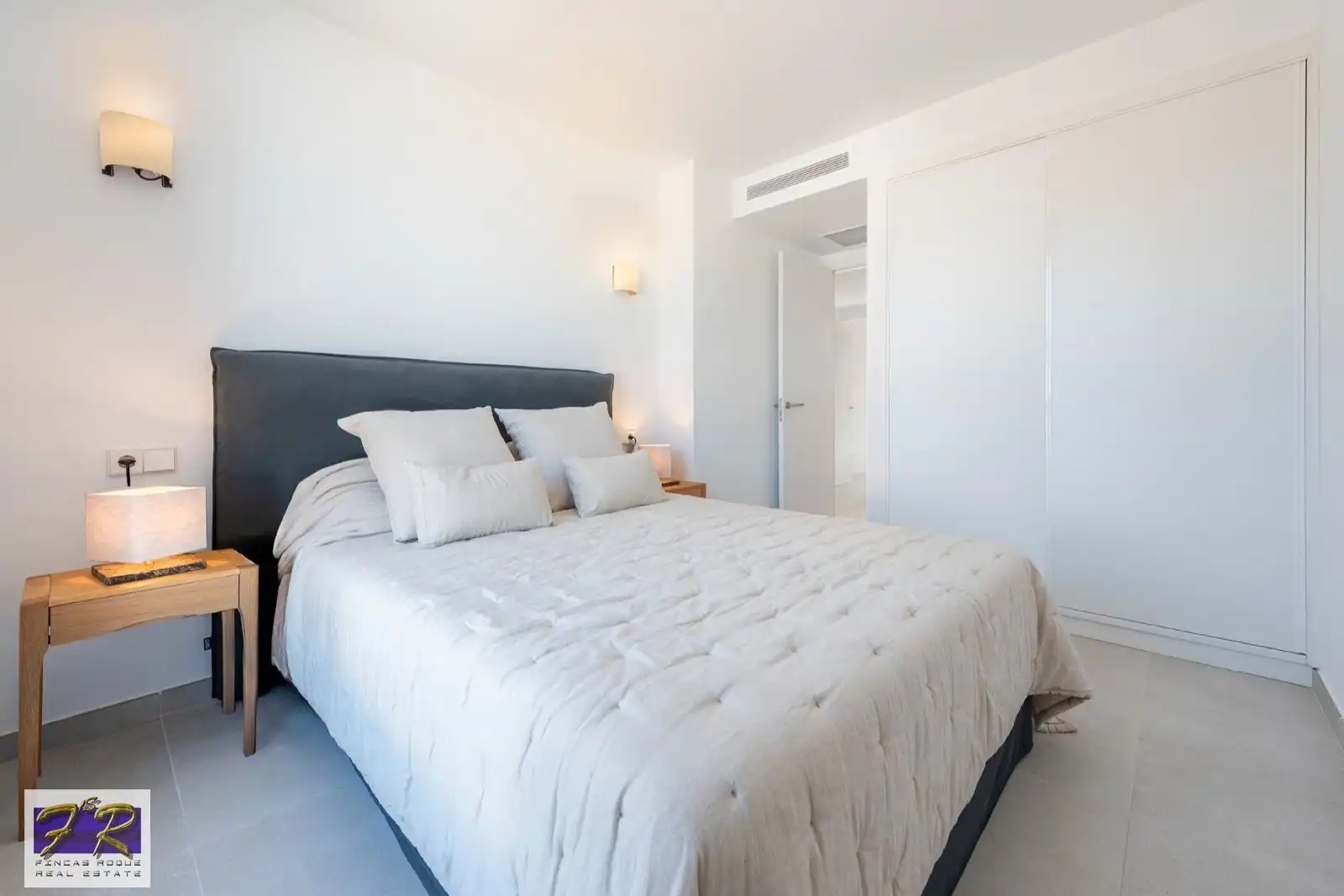 Bedroom of Houses for sale in Alcúdia  with Air Conditioner, Terrace and Swimming Pool