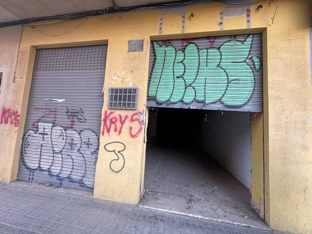 Local comercial en Alquiler en Carretera de Malilla, 14 en Malilla