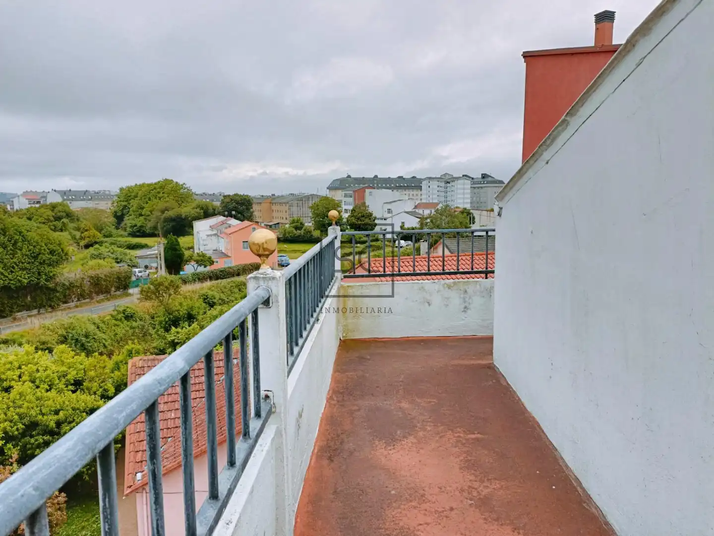 Terrassa de Edifici en venda en Narón