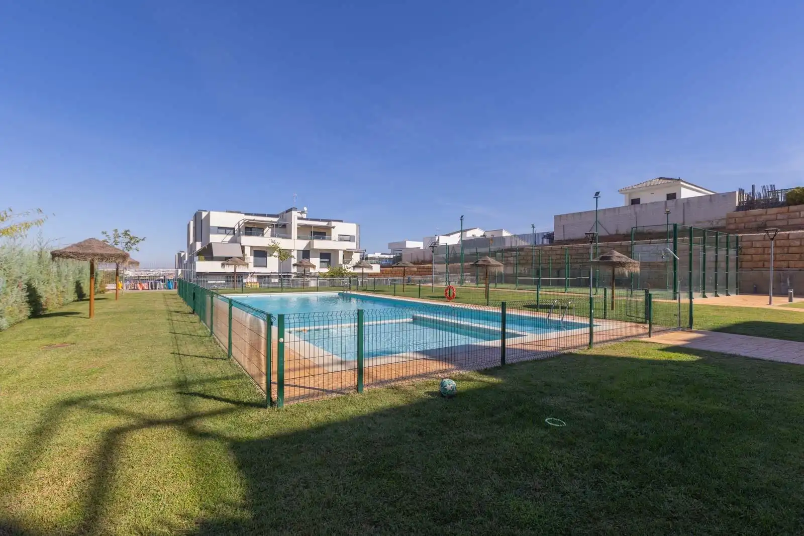 Ático con piscina en alquiler en Avenida Juan Pablo II, imagen 32