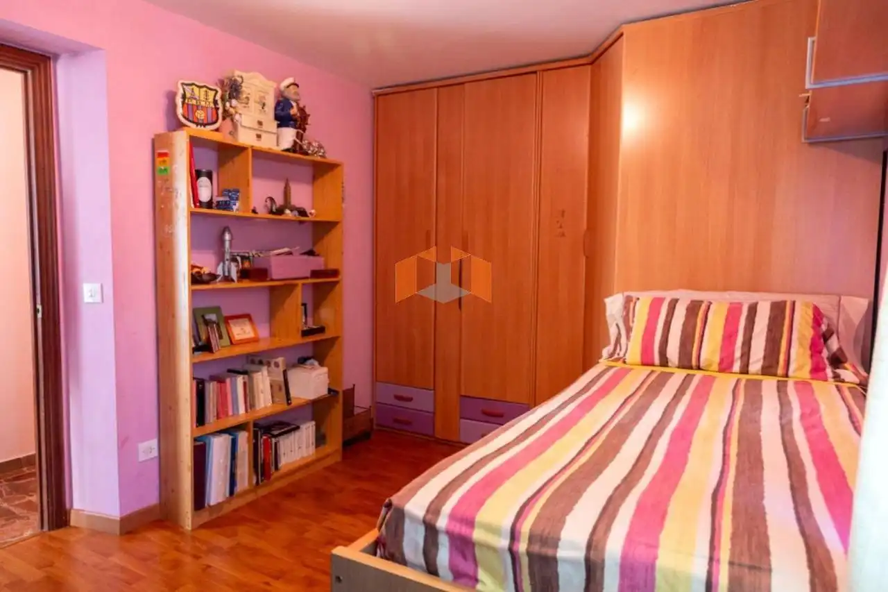 Dormitori de Casa o xalet en venda en O Vicedo  amb Calefacció, Jardí privat i Parquet