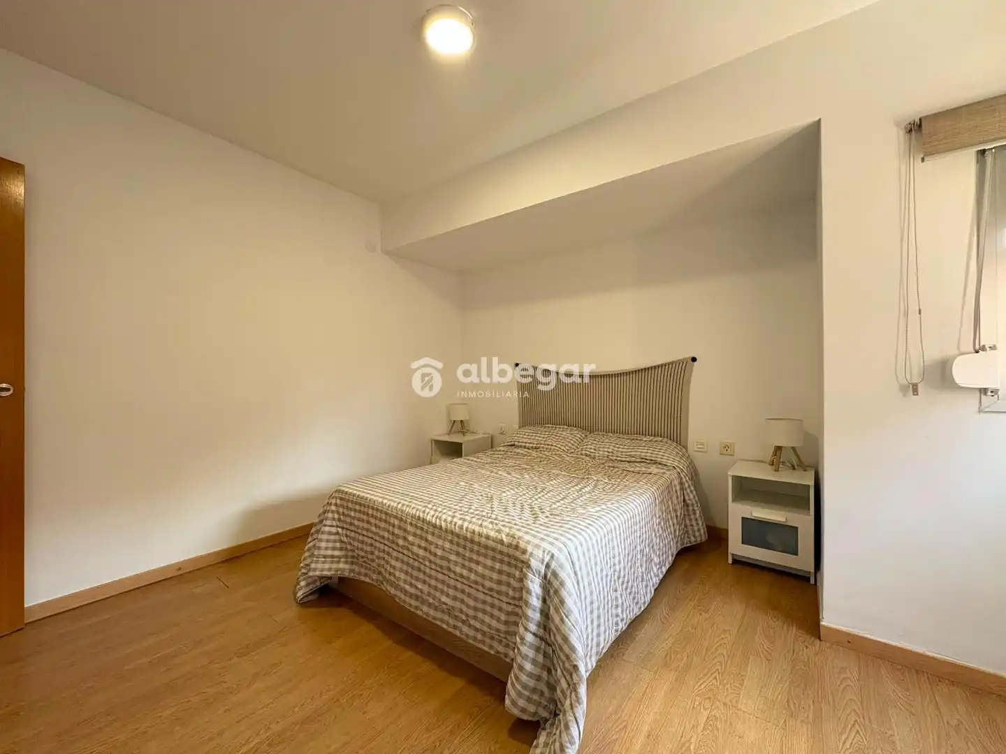 Habitación de Piso en venta en Quart de Poblet con Aire acondicionado y Amueblado
