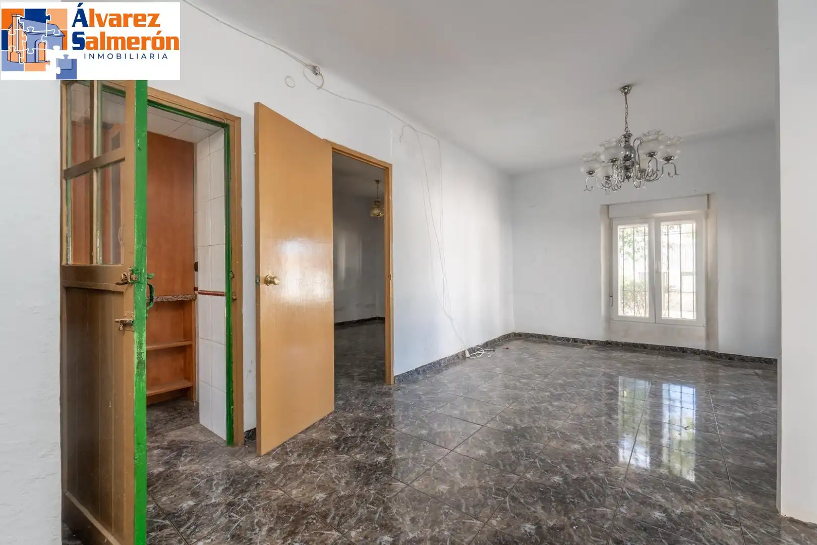 Casa o xalet en venda en Albolote amb Terrassa i Balcó