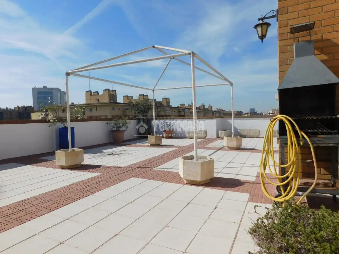 Terrace of Flat for sale in Zaragoza  with Air Conditioner, Heating and Terrace