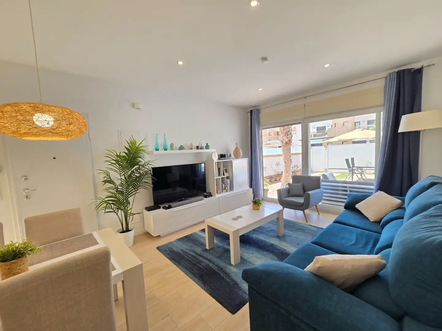 Sala de estar de Casa o chalet en venta en Pilar de la Horadada con Aire acondicionado, Terraza y Trastero