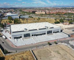 Vista exterior de Nau industrial de lloguer en  Madrid Capital amb Calefacció i Alarma