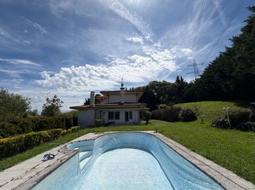 Villa avec piscine à vendre à Artetxeta Kalea