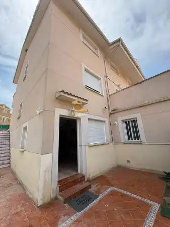 Terraced house with pool for sale in SALAMANCA, DE, imagen 8