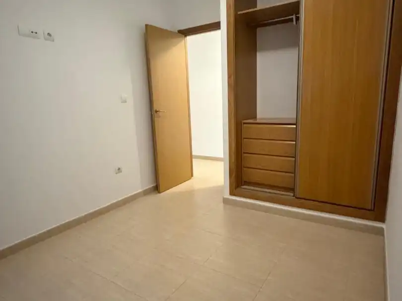 Dormitori de Pis en venda en Alhama de Murcia amb Aire condicionat i Balcó