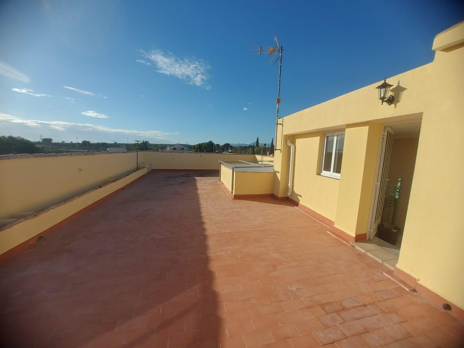 Terrassa de Casa o xalet en venda en Orihuela amb Aire condicionat, Terrassa i Traster