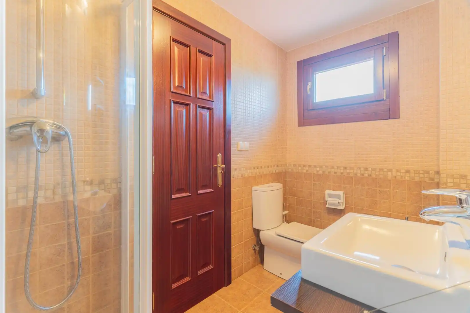 Baño de Casa o chalet en venta en A Cañiza   con Calefacción, Jardín privado y Terraza