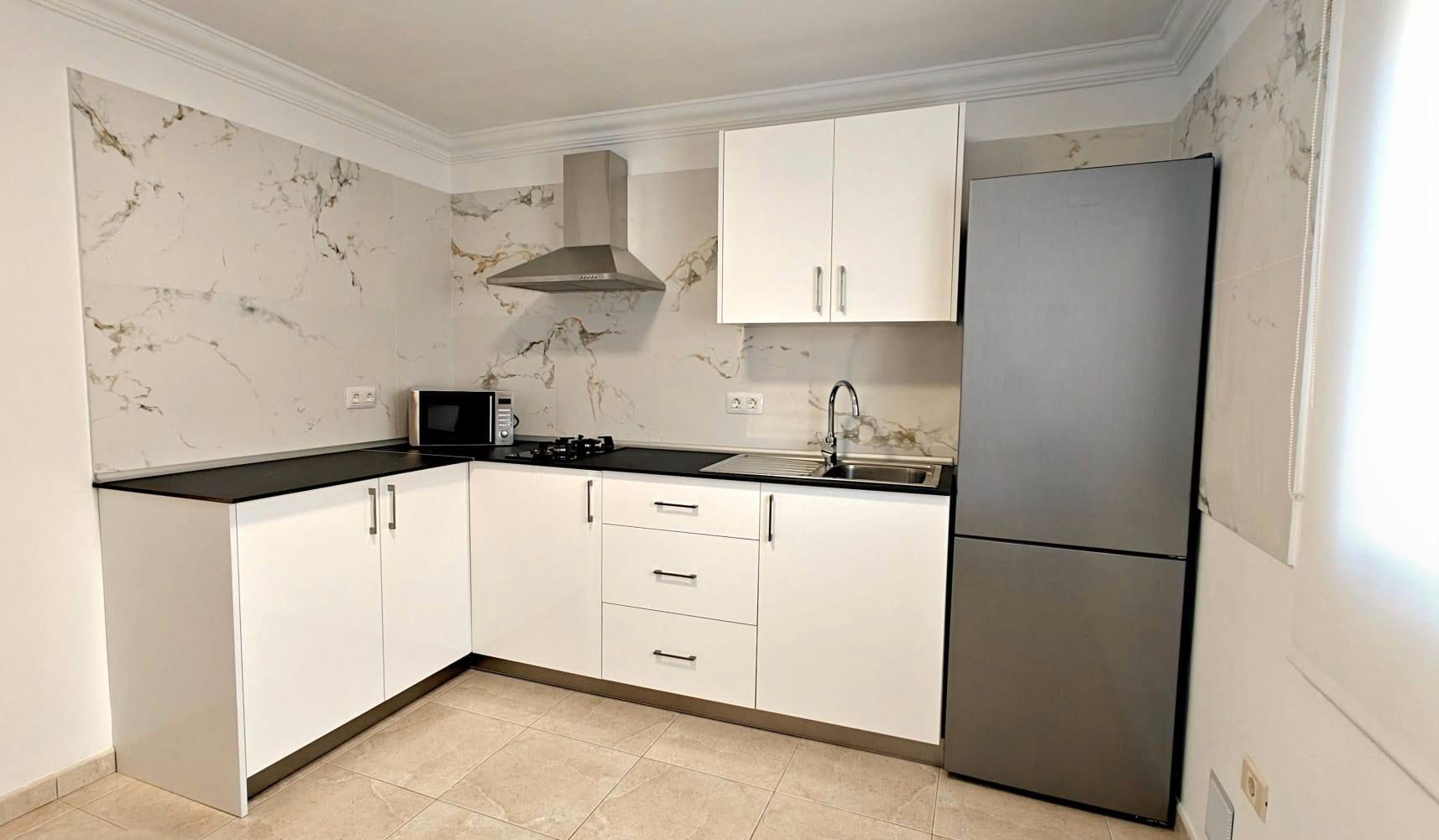 Cocina de Piso de alquiler en La Victoria de Acentejo con Amueblado, Horno y Lavadora