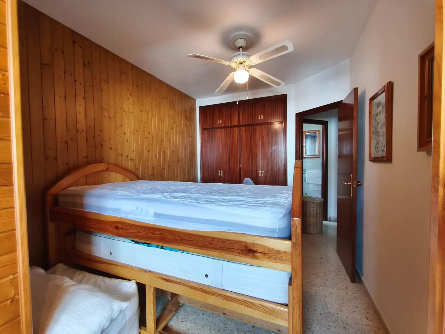Habitación de Casa adosada en venta en El Portil con Aire acondicionado y Piscina comunitaria