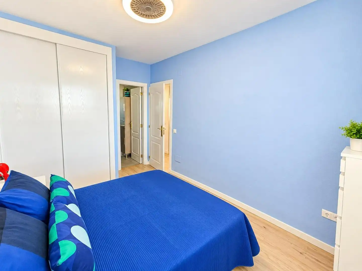 Bedroom of Flat for sale in Doña Julia Golf