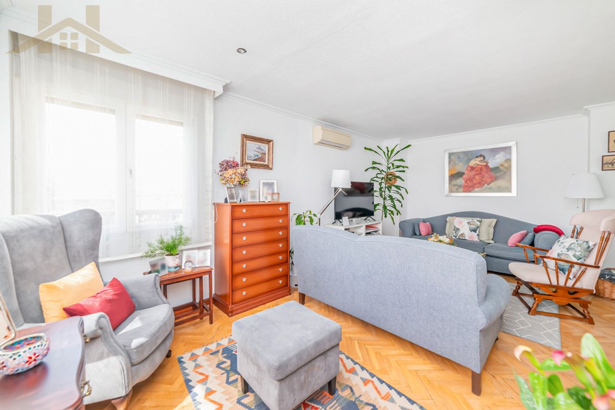 Sala d'estar de Pis en venda en Tres Cantos amb Aire condicionat, Calefacció i Terrassa