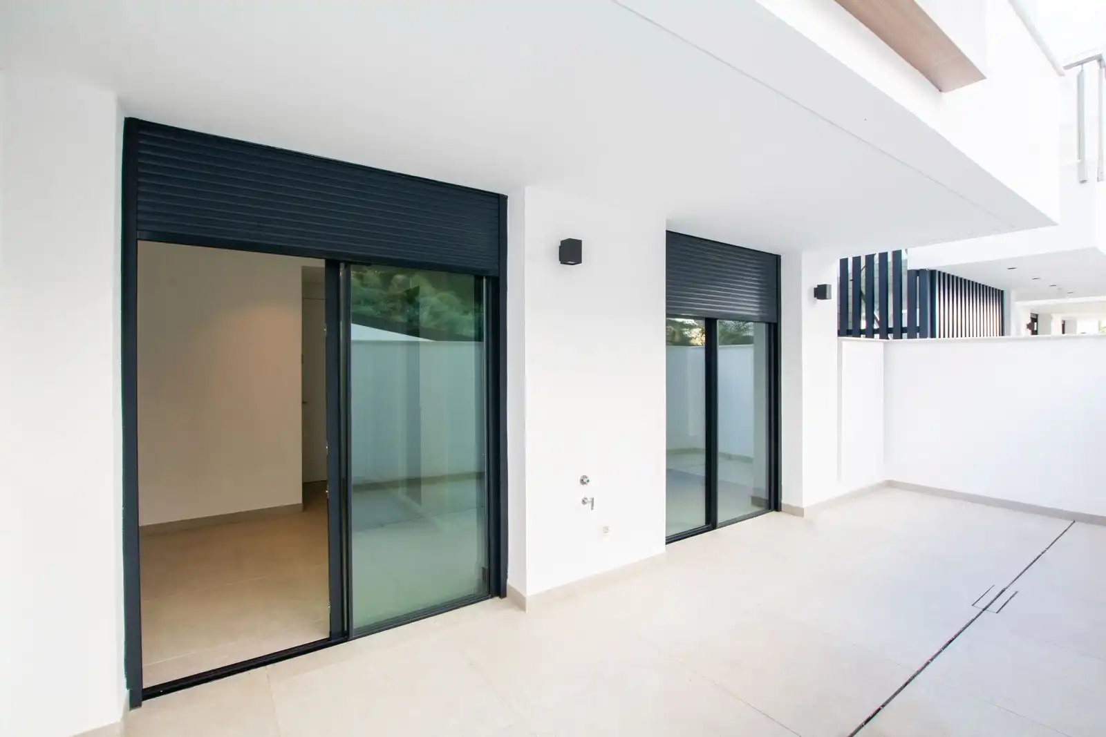 Terrassa de Planta baixa en venda en Marbella amb Aire condicionat, Calefacció i Jardí privat