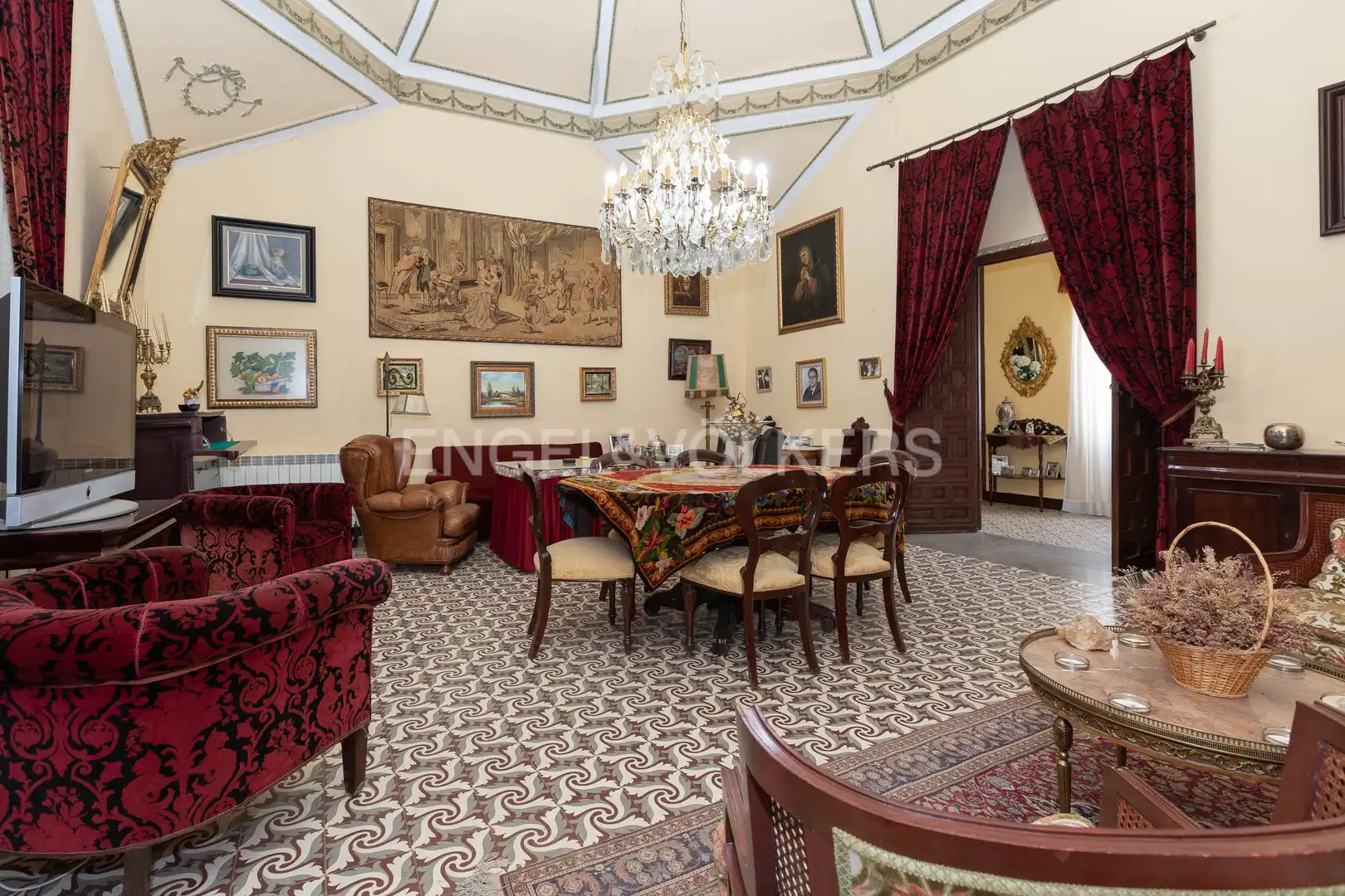 Dining room of Houses for sale in Écija  with Air Conditioner, Heating and Private garden