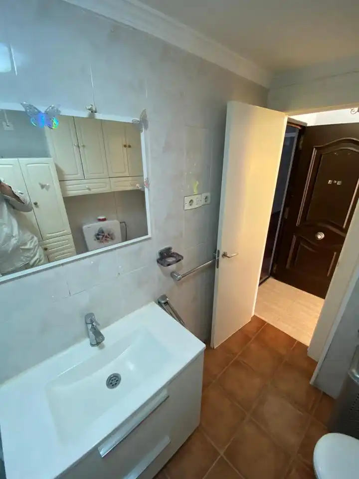 Bathroom of Study for sale in Vélez-Málaga  with Air Conditioner, Furnished and Community pool
