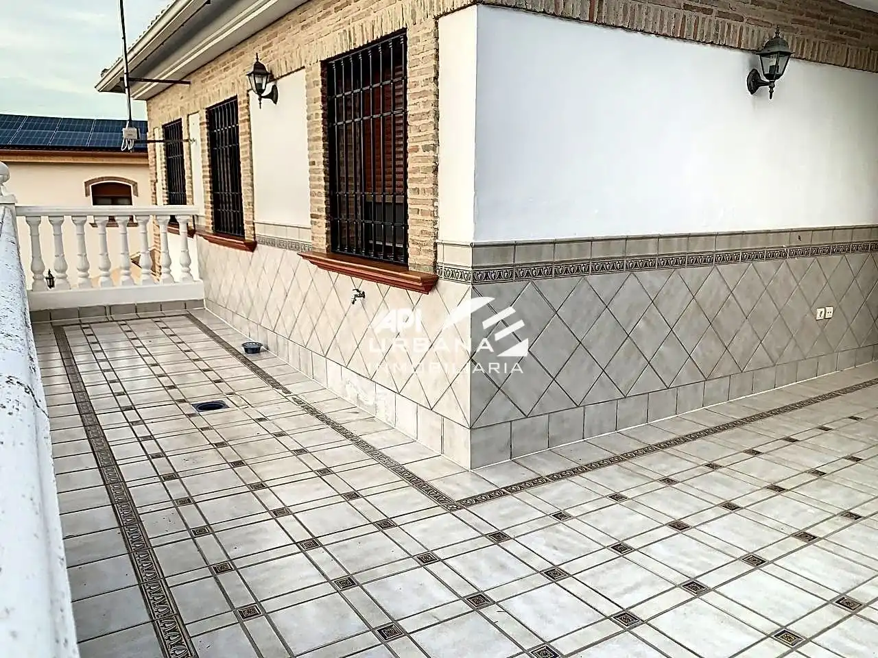 Vista exterior de Casa o chalet en venta en Lucena con Aire acondicionado, Jardín privado y Terraza