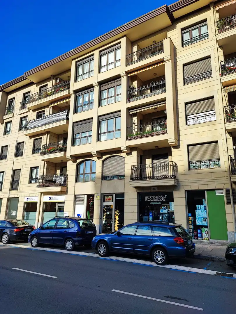 Exterior view of Commercial properties for sale in Zarautz