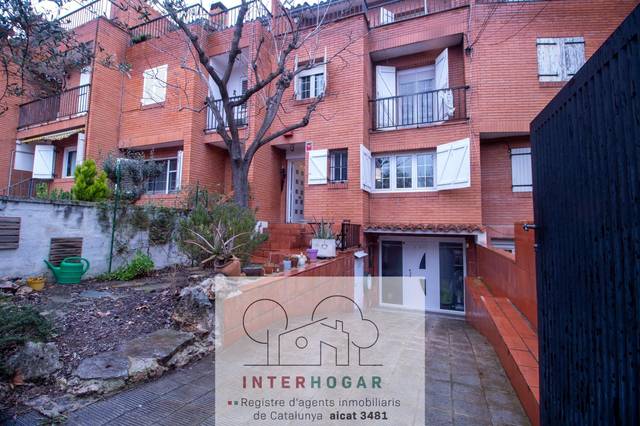 Casa-chalet en Venta en Martinica – Ateneu