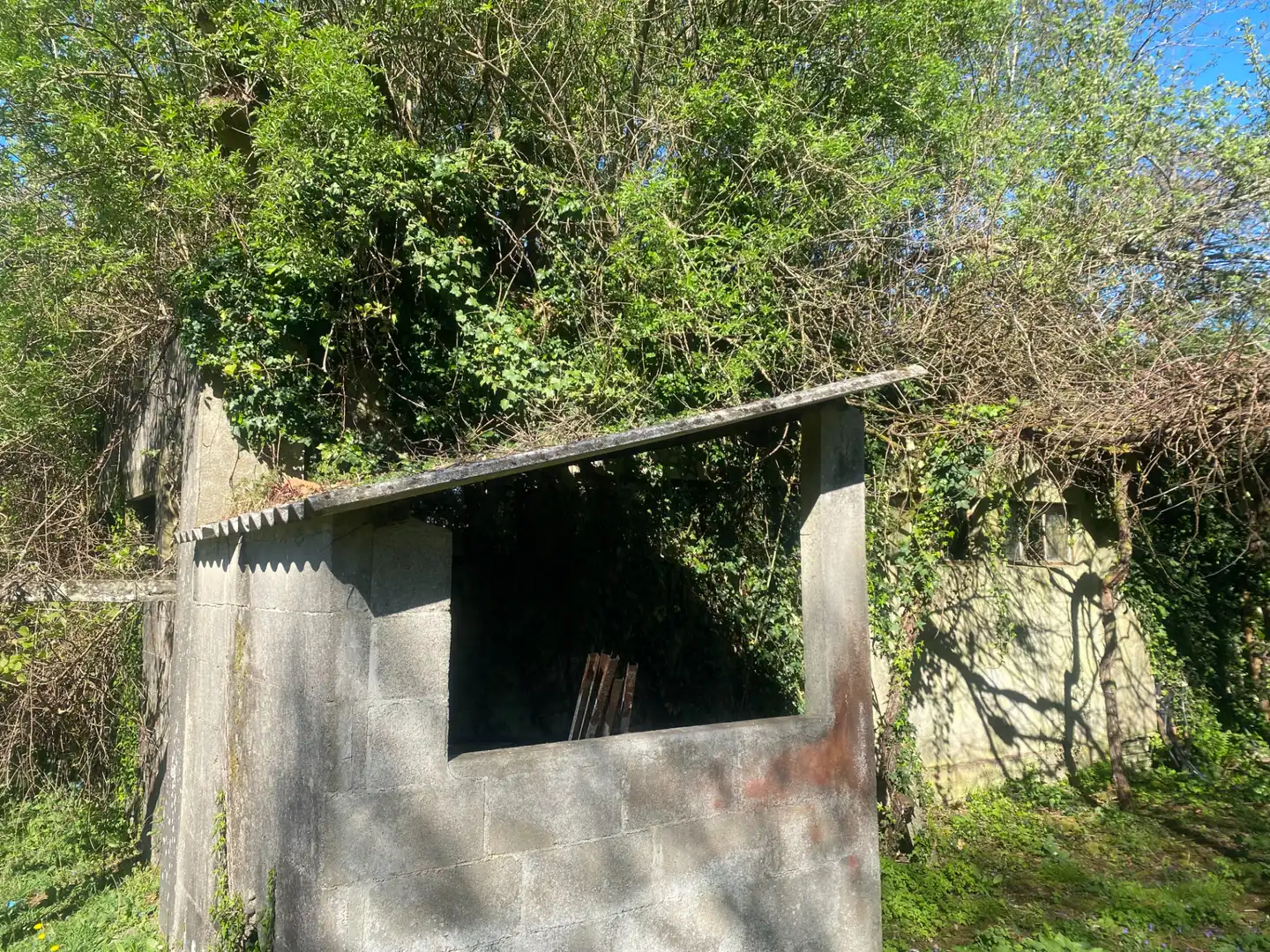 Außenansicht von Haus oder Chalet zum Verkauf in Boqueixón